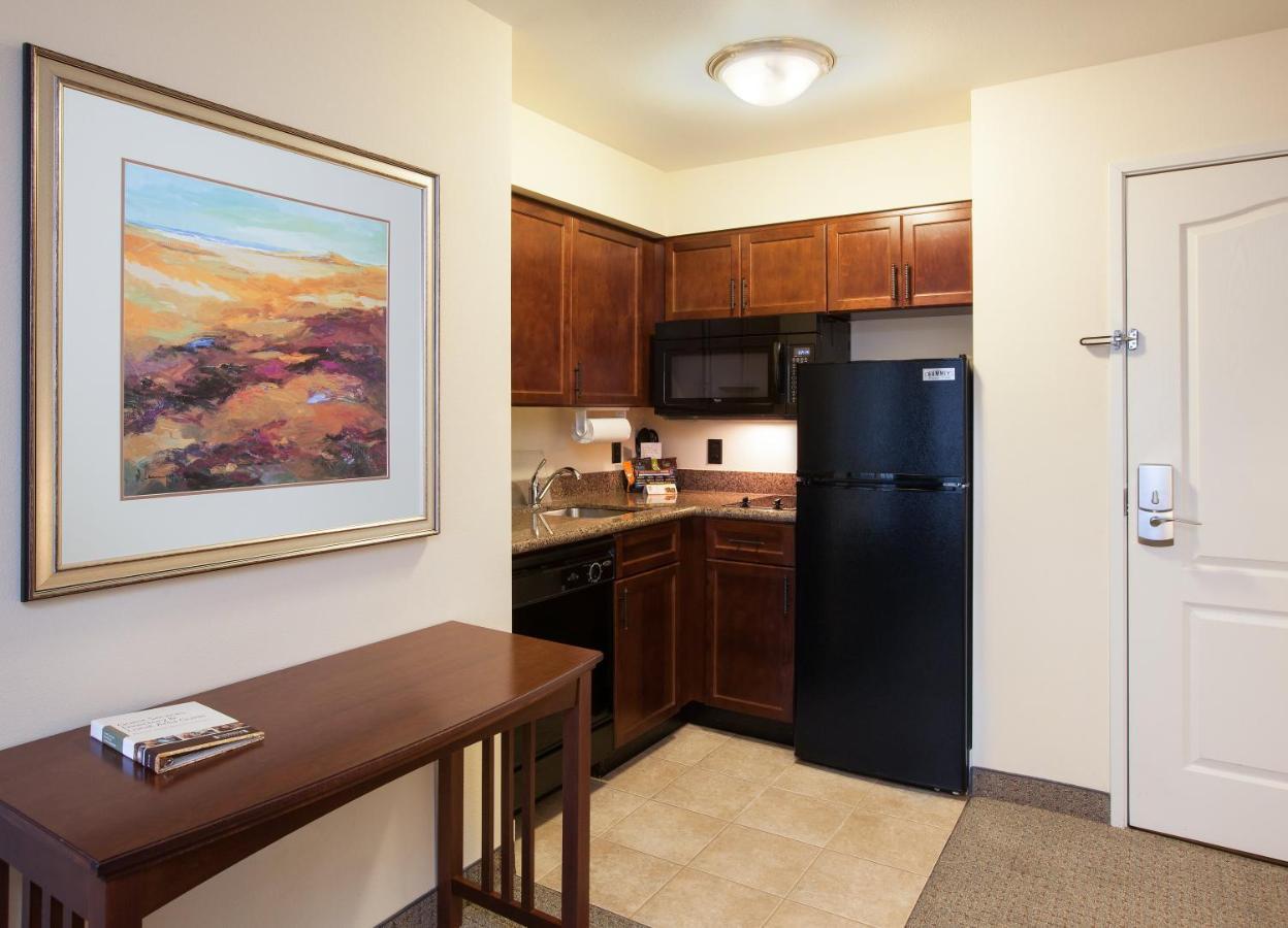 Staybridge Suites El Paso Airport By Ihg Eksteriør bilde