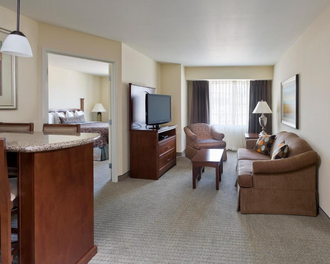 Staybridge Suites El Paso Airport By Ihg Eksteriør bilde